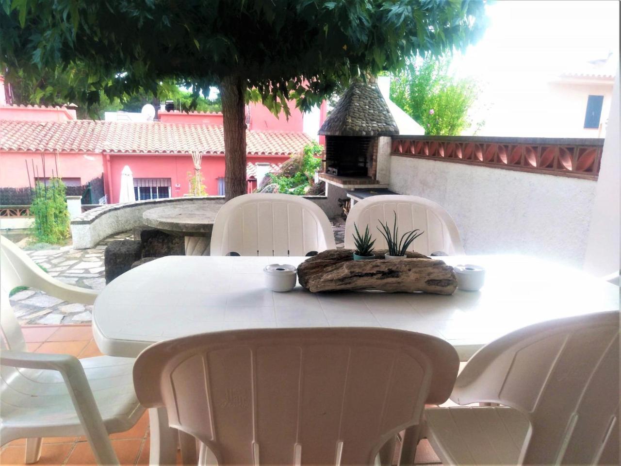 Vacay Apartamento Montgo, Agradable Jardin! En Costa Brava L'Escala! Dış mekan fotoğraf