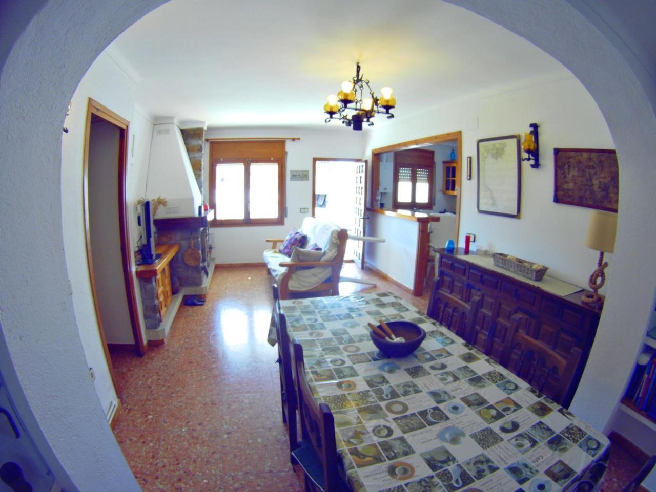 Vacay Apartamento Montgo, Agradable Jardin! En Costa Brava L'Escala! Dış mekan fotoğraf
