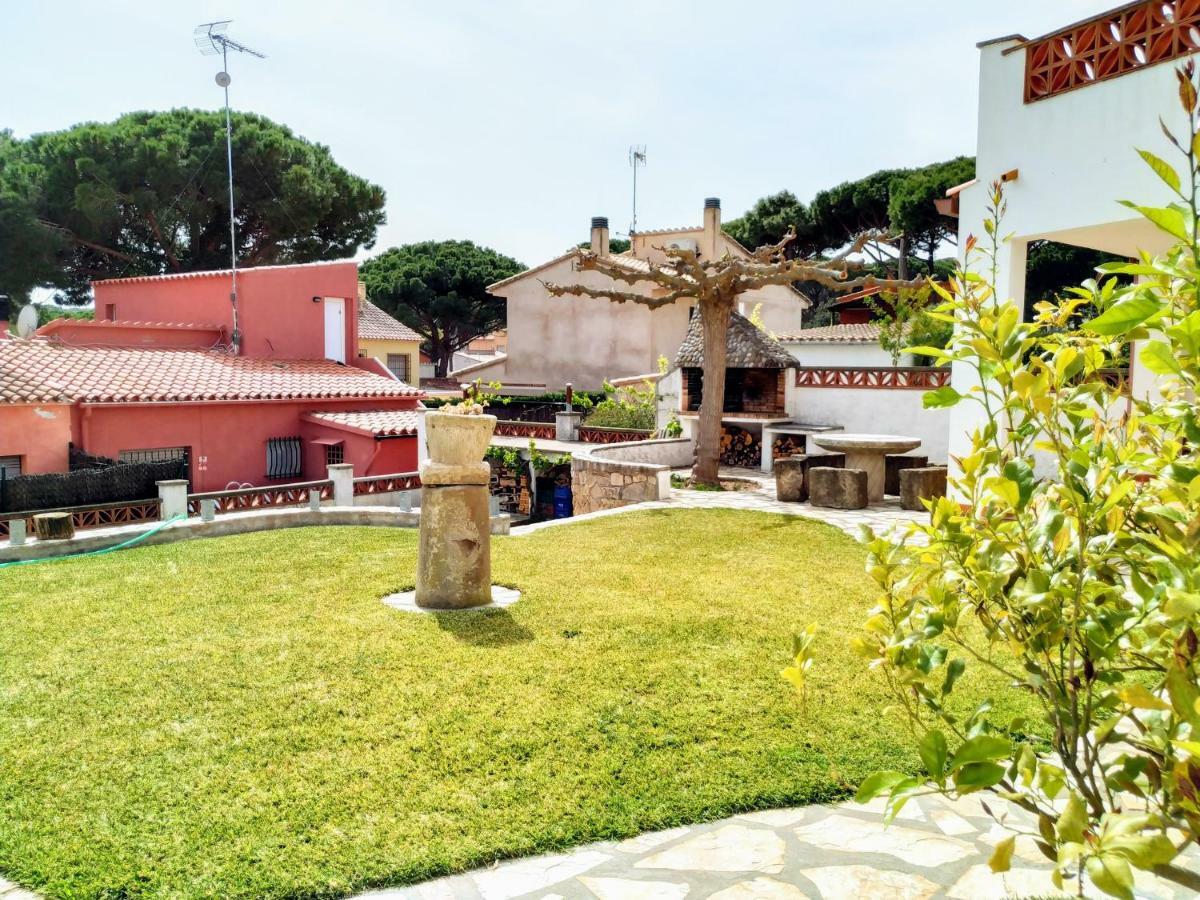 Vacay Apartamento Montgo, Agradable Jardin! En Costa Brava L'Escala! Dış mekan fotoğraf