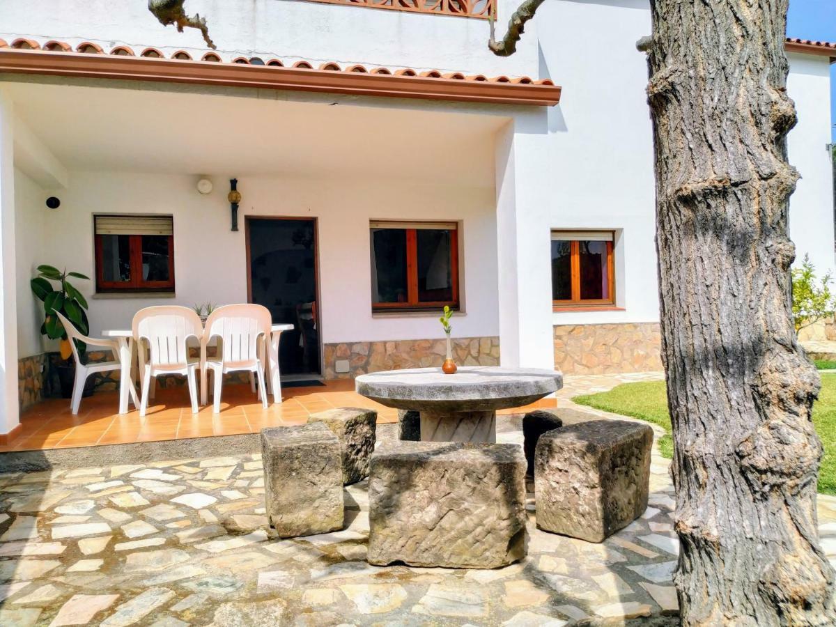 Vacay Apartamento Montgo, Agradable Jardin! En Costa Brava L'Escala! Dış mekan fotoğraf