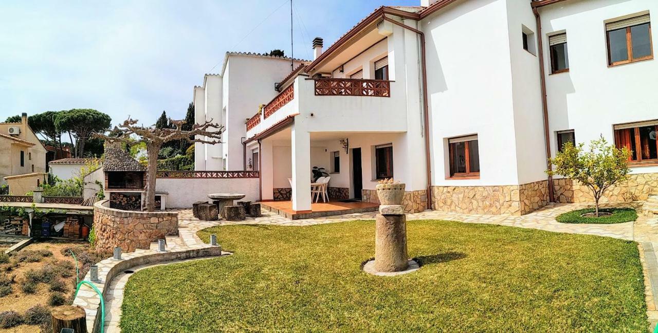 Vacay Apartamento Montgo, Agradable Jardin! En Costa Brava L'Escala! Dış mekan fotoğraf